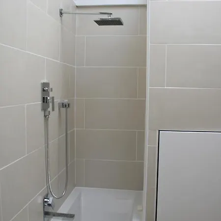 Appartement Lisa Acropolis Garibaldi Nice